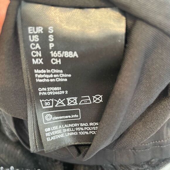 H&M Sequins Black V Neck Sleeveless Dress Size Small - Picture 4 of 4